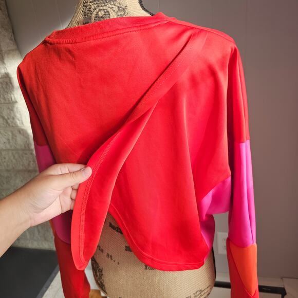 ZUMBA Red And Pink Block Sweatshirt New Without Tags - Picture 7 of 8